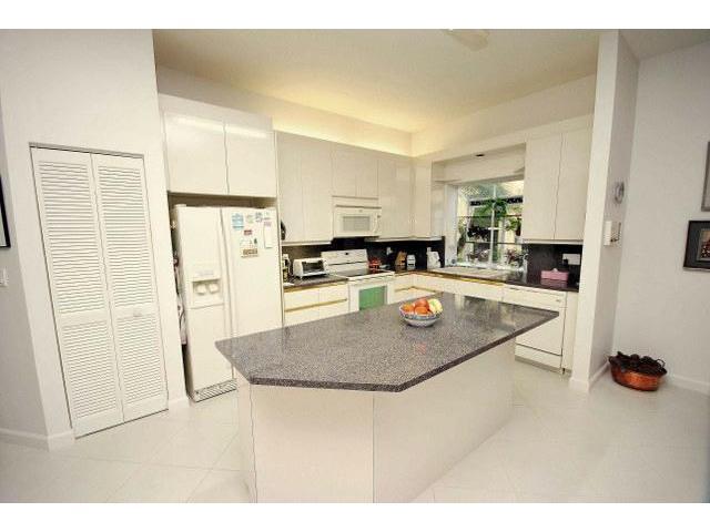 6216 Island Bend, Unit A Boca Raton, FL 33496 - Photo 7 of 25 Additional Photo
