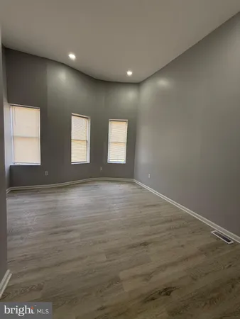 $1,950 | 1806 North Mount Street, Baltimore, MD 21217