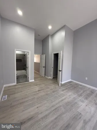 $1,950 | 1806 North Mount Street, Baltimore, MD 21217