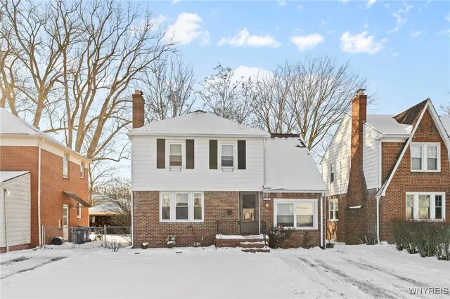 $229,900 | 1436 Eggert Road, Amherst, NY 14226