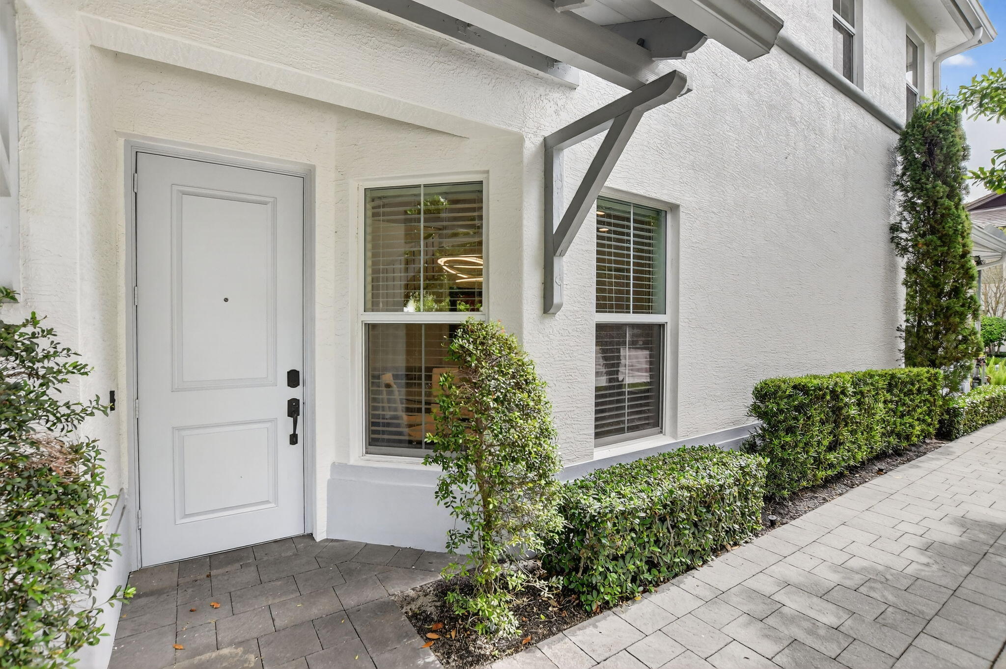 6675 Quiet Wave Trail Boca Raton, FL 33433 - Photo 4 of 65 4-web-or-mls-DSC_9413