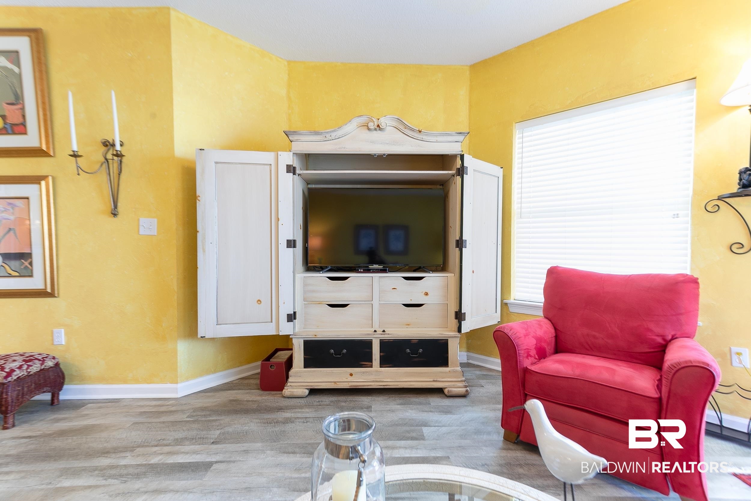 27282 Canal Road, Unit 501 Orange Beach, AL 36561 - Photo 7 of 50 Living Room