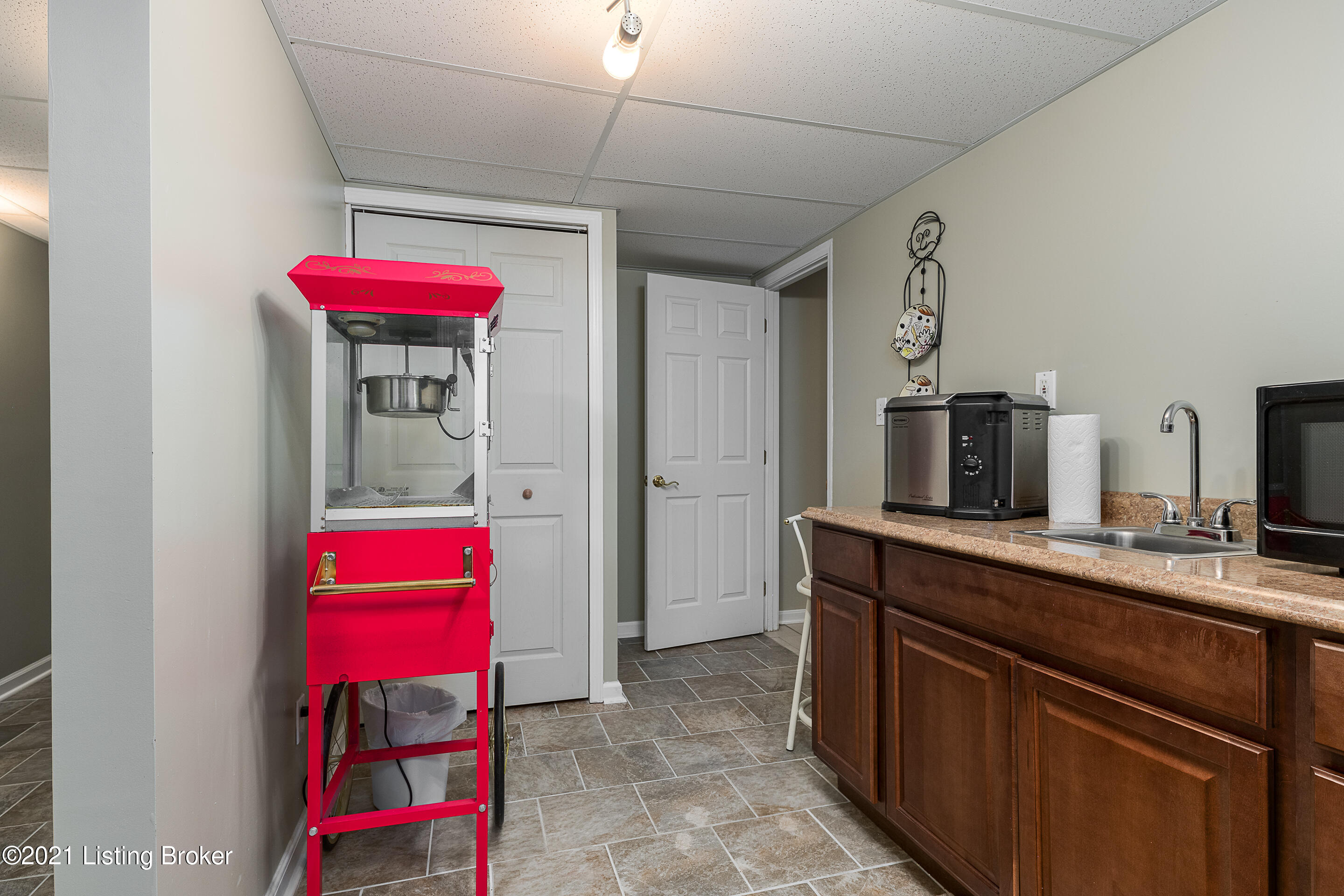 12715 Razor Branch Court Louisville, KY 40299 - Photo 44 of 60 DHI-44
