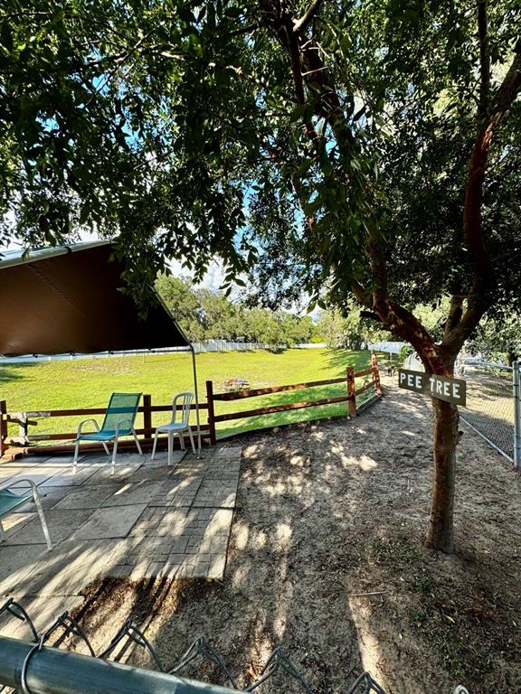 14365 Northeast 252nd Ct Road, Unit 123 Salt Springs, FL 32134 - Photo 32 of 44 a view of a park with large trees