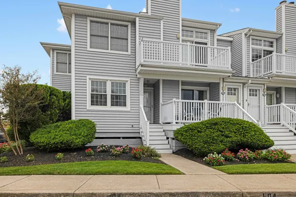 $559,999 | 400 East Marina Court, Unit 104, North Wildwood, NJ 08260
