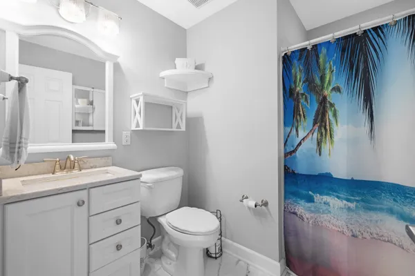 $559,999 | 400 East Marina Court, Unit 104, North Wildwood, NJ 08260