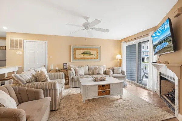 $559,999 | 400 East Marina Court, Unit 104, North Wildwood, NJ 08260