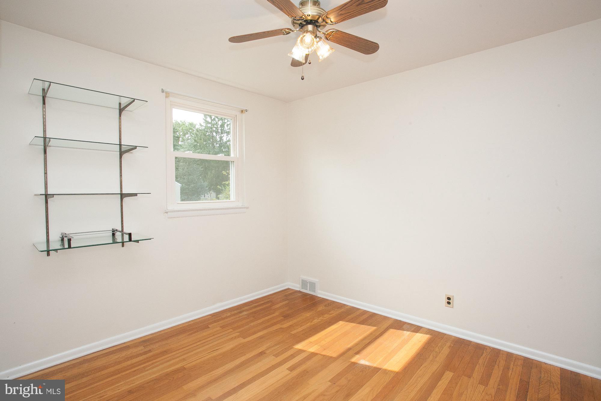 303 Spruce Road Flourtown, PA 19031 - Photo 14 of 34 Bedroom 1