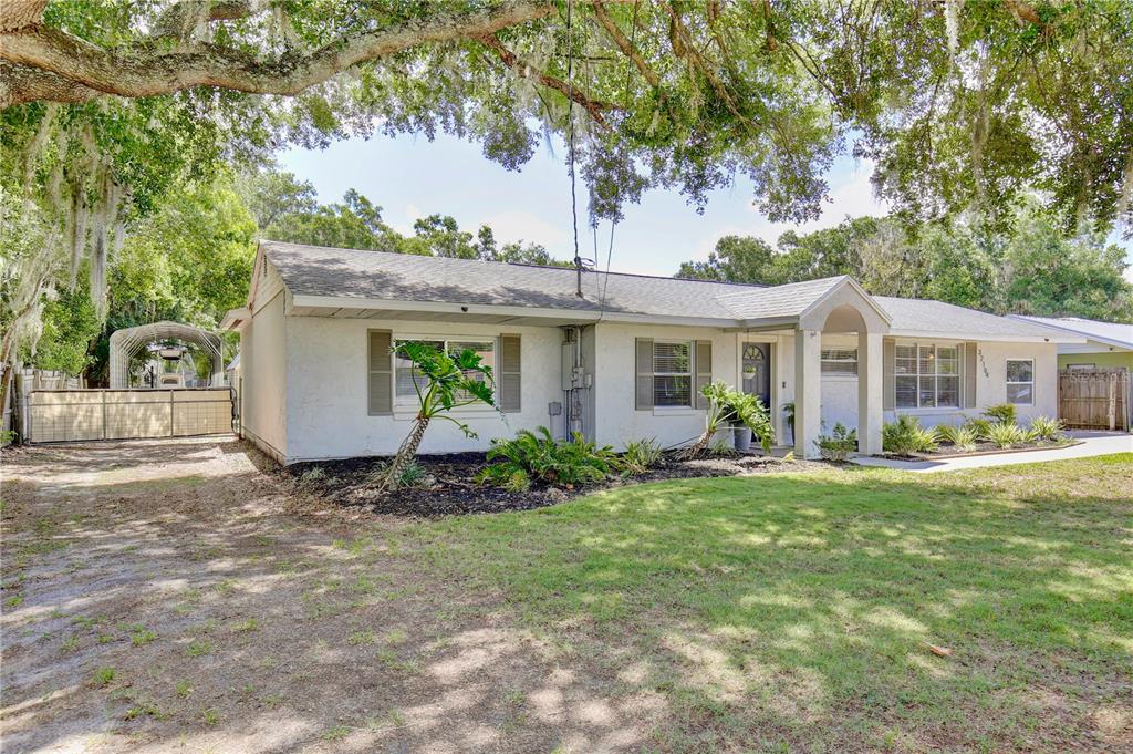 32104 Harris Road Tavares, FL 32778 - Photo 4 of 51