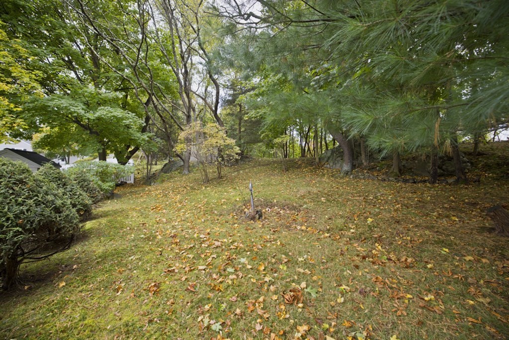 9 Surrey Road Salem, MA 01970 - Photo 37 of 42 Gallery Image 37
