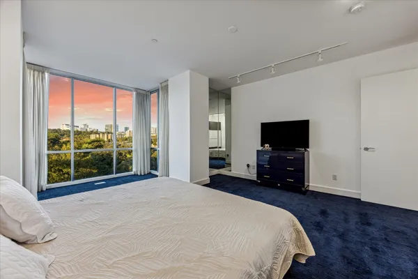 $6,500 | 901 West 9th Street, Unit 401A, Austin, TX 78703