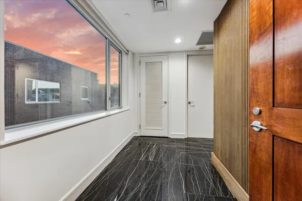 $6,500 | 901 West 9th Street, Unit 401A, Austin, TX 78703