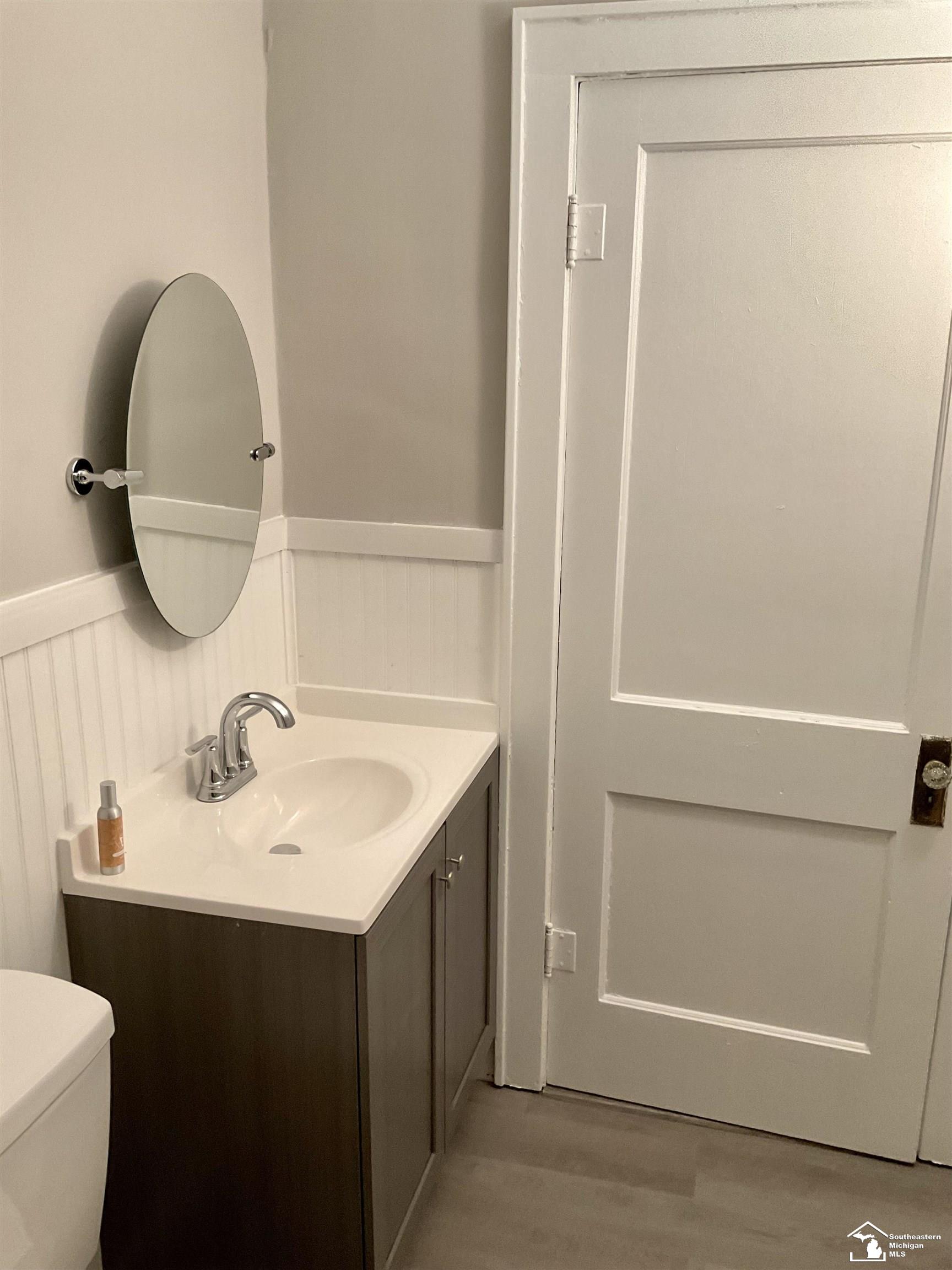 15573 South Telegraph Road Monroe, MI 48161 - Photo 7 of 11 50126355-6.JPG