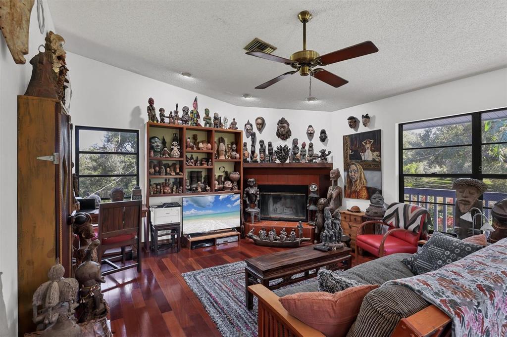 2230 Myakka Road Sarasota, FL 34240 - Photo 18 of 55 Gallery Image 18