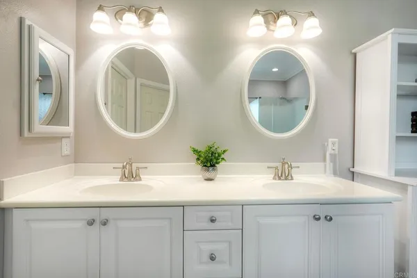 $1,100,000 | 931 Manteca Drive, Oceanside, CA 92057