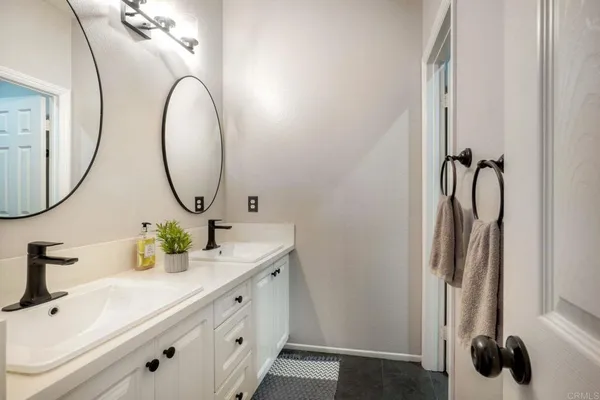 $1,100,000 | 931 Manteca Drive, Oceanside, CA 92057