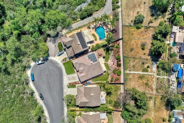 $1,100,000 | 931 Manteca Drive, Oceanside, CA 92057