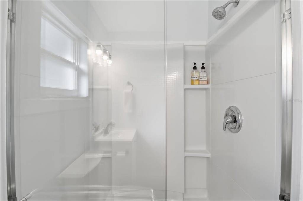 3619 North Suwanee Point Crystal River, FL 34428 - Photo 20 of 54 a bathroom with a shower