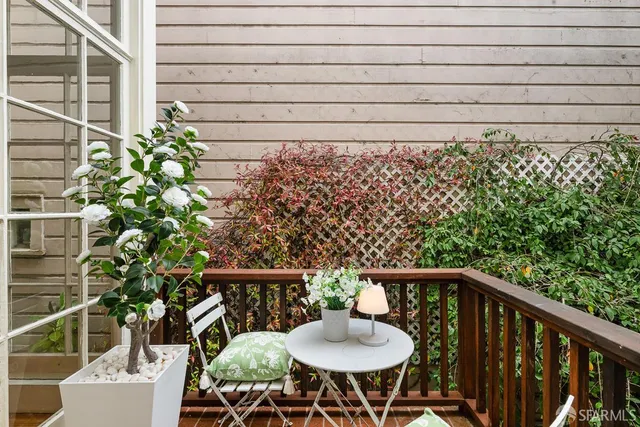 $3,900,000 | 1705 Gough Street, San Francisco, CA 94109