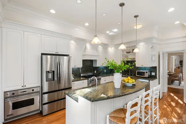 $3,900,000 | 1705 Gough Street, San Francisco, CA 94109