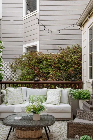 $3,900,000 | 1705 Gough Street, San Francisco, CA 94109