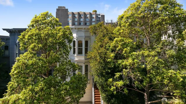 $3,900,000 | 1705 Gough Street, San Francisco, CA 94109