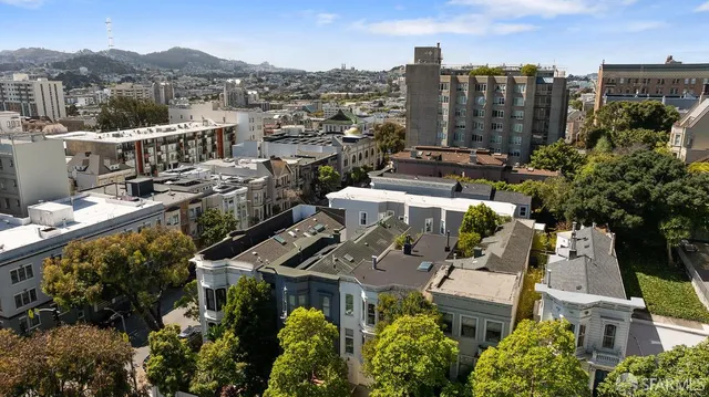 $3,900,000 | 1705 Gough Street, San Francisco, CA 94109