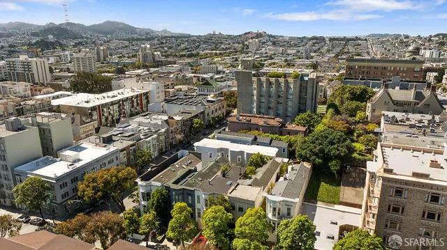 $3,900,000 | 1705 Gough Street, San Francisco, CA 94109