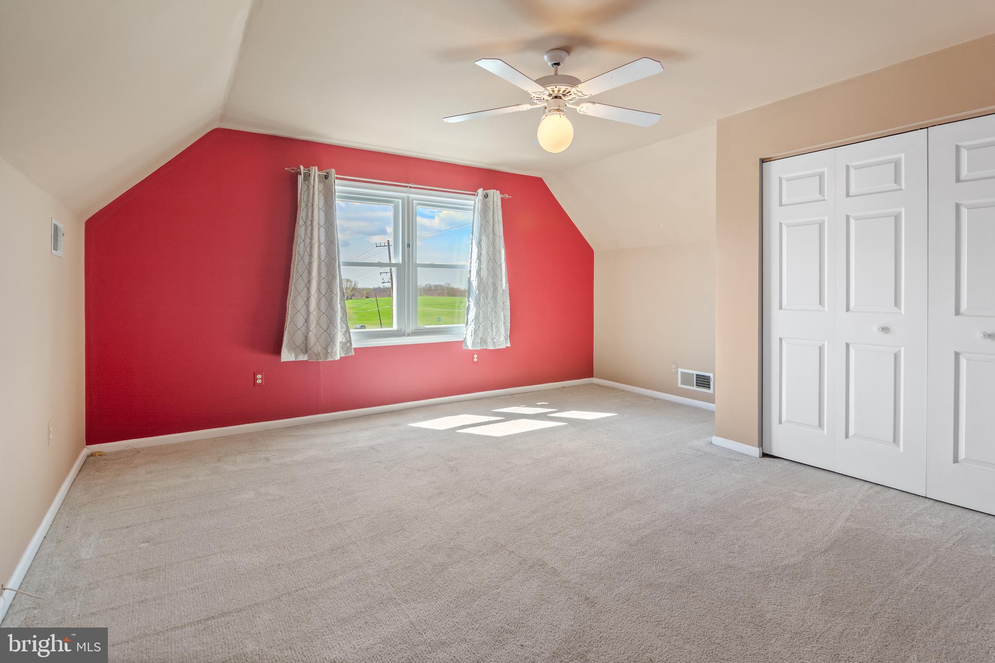 15705 Hanover Pike Upperco, MD 21155 - Photo 20 of 39 Upper Level BR 3