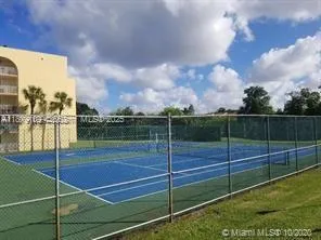 a view of a tennis court