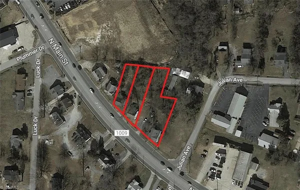 $375,000 | 10812-10822 North Main Street, Archdale, NC 27263