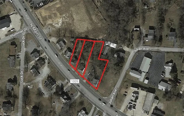 $375,000 | 10812-10822 North Main Street, Archdale, NC 27263