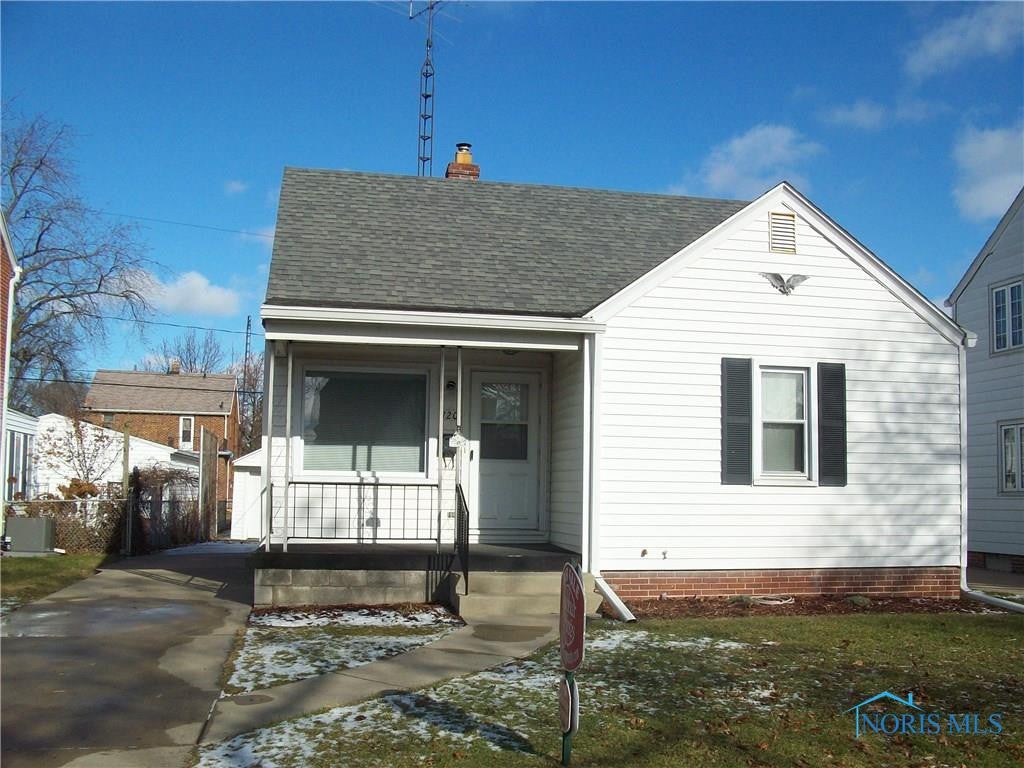 720 Waybridge Road Toledo, OH 43612 - Photo 1 of 13 Gallery Image 1