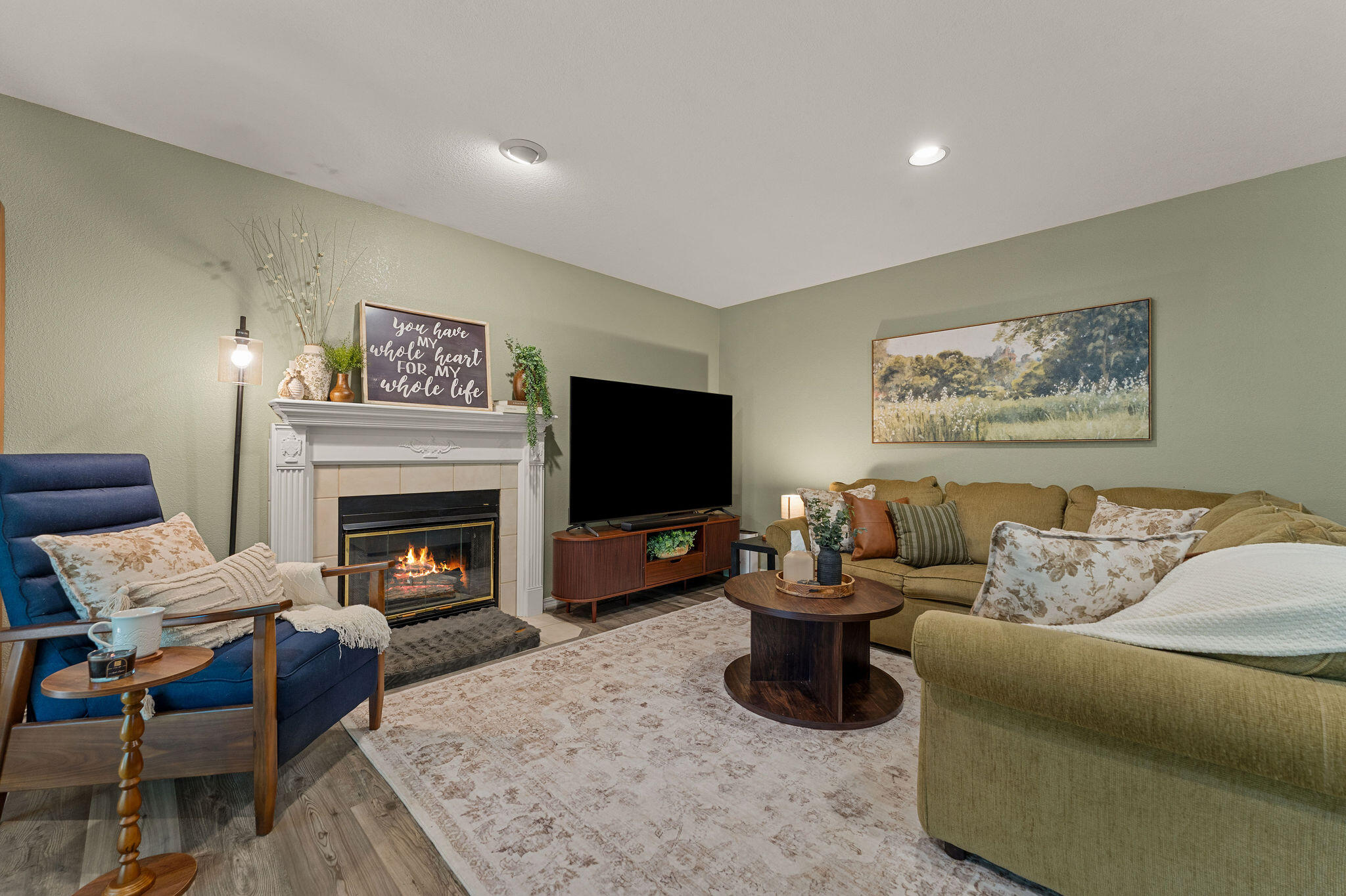 71 Queensberry Road Reeds Spring, MO 65737 - Photo 20 of 37 Living Room