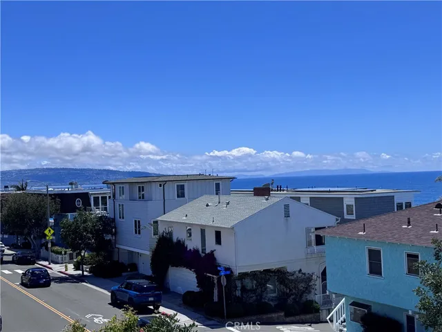 $22,000 | 300 19th Street, Manhattan Beach, CA 90266