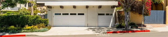 $22,000 | 300 19th Street, Manhattan Beach, CA 90266