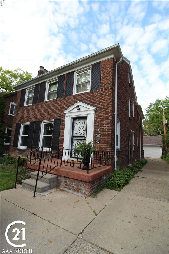 5084 Yorkshire Road Detroit, MI 48224 - Photo 2 of 28