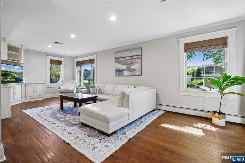 173 Highland Avenue Ridgewood, NJ 07450 - Photo 18 of 43