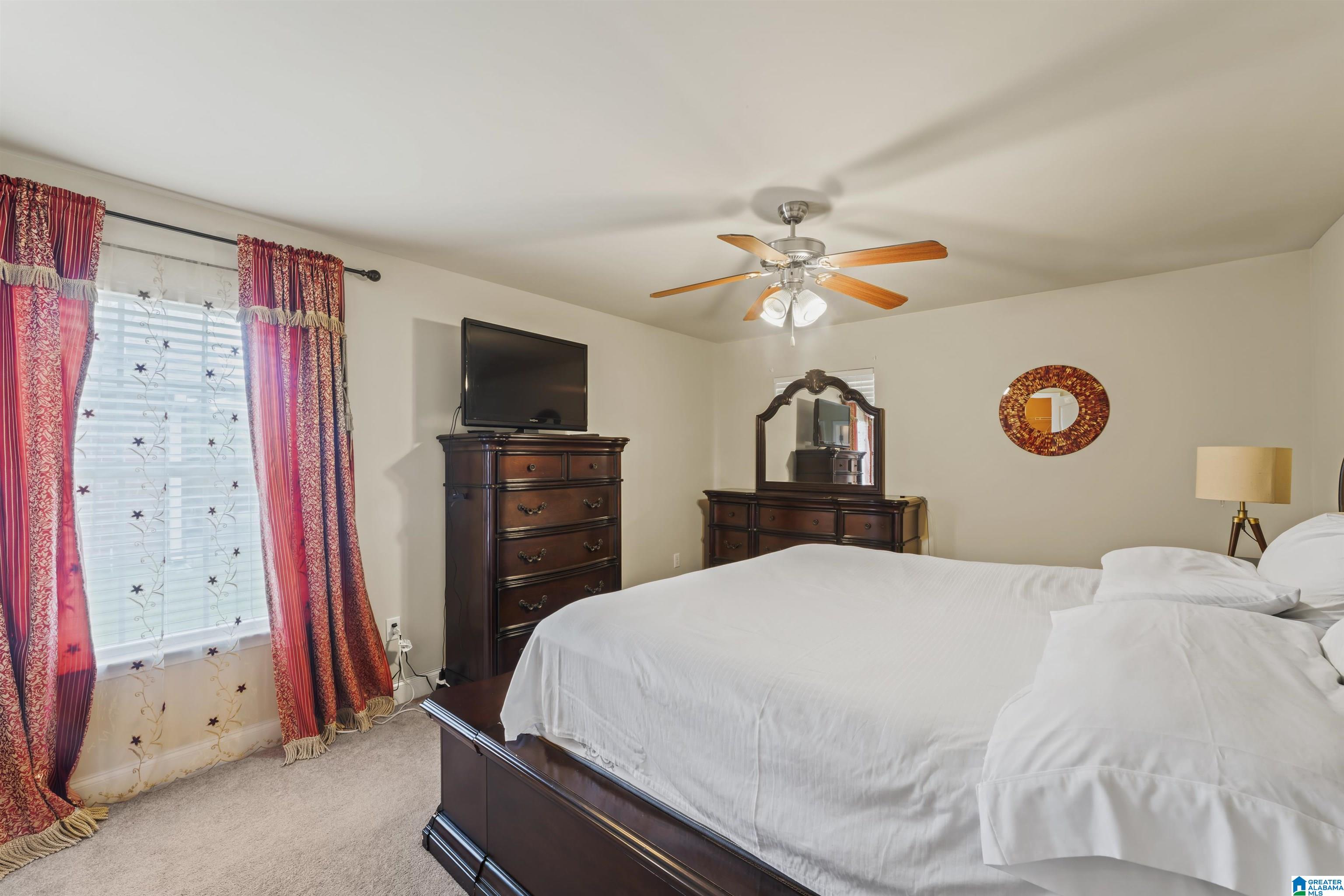 310 Crisfield Circle Alabaster, AL 35007 - Photo 20 of 37