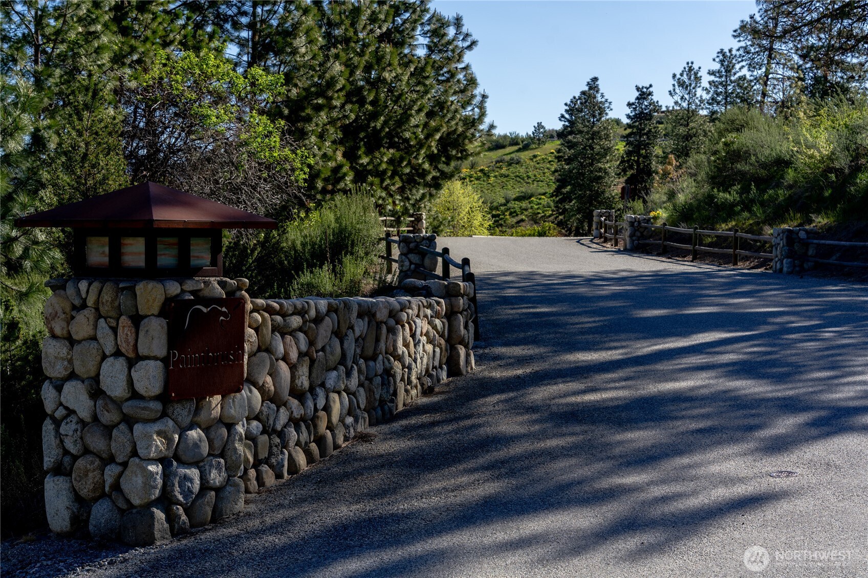 322 Paintbrush Road Chelan, WA 98816 - Photo 23 of 26 a view of a pathway