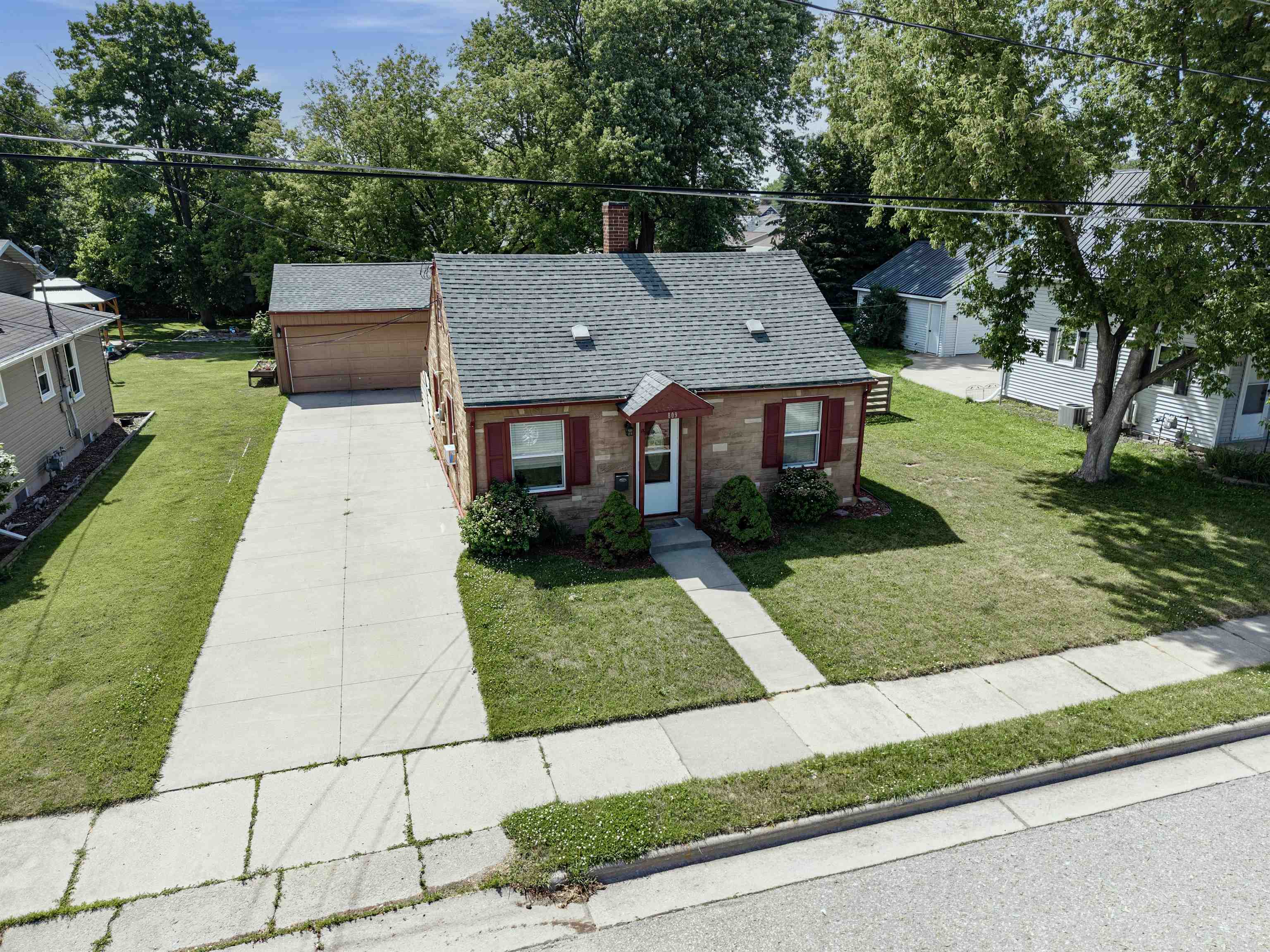809 Monroe Street Little Chute, WI 54140 - Photo 24 of 37