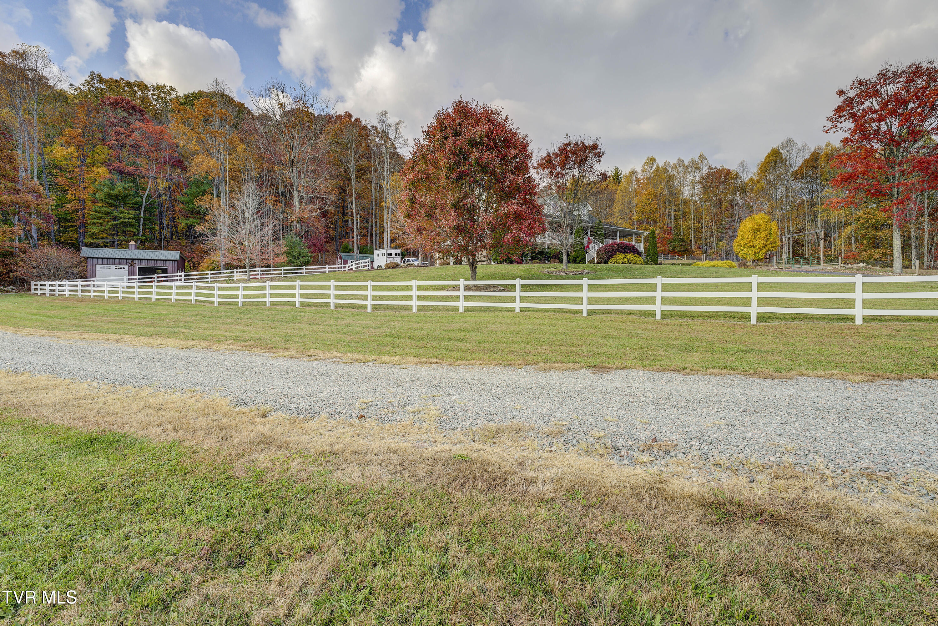 1008 Holly Meadow Road Mountain City, TN 37683 - Photo 116 of 121 HollyMeadow-78