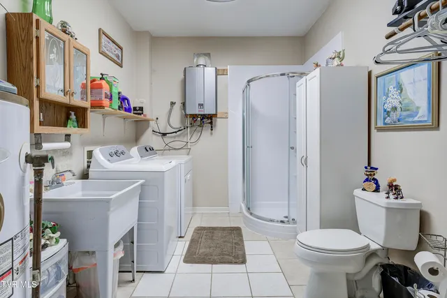 $1,750,000 | 1008 Holly Meadow Road, Mountain City, TN 37683