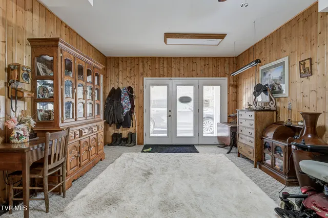 $1,750,000 | 1008 Holly Meadow Road, Mountain City, TN 37683