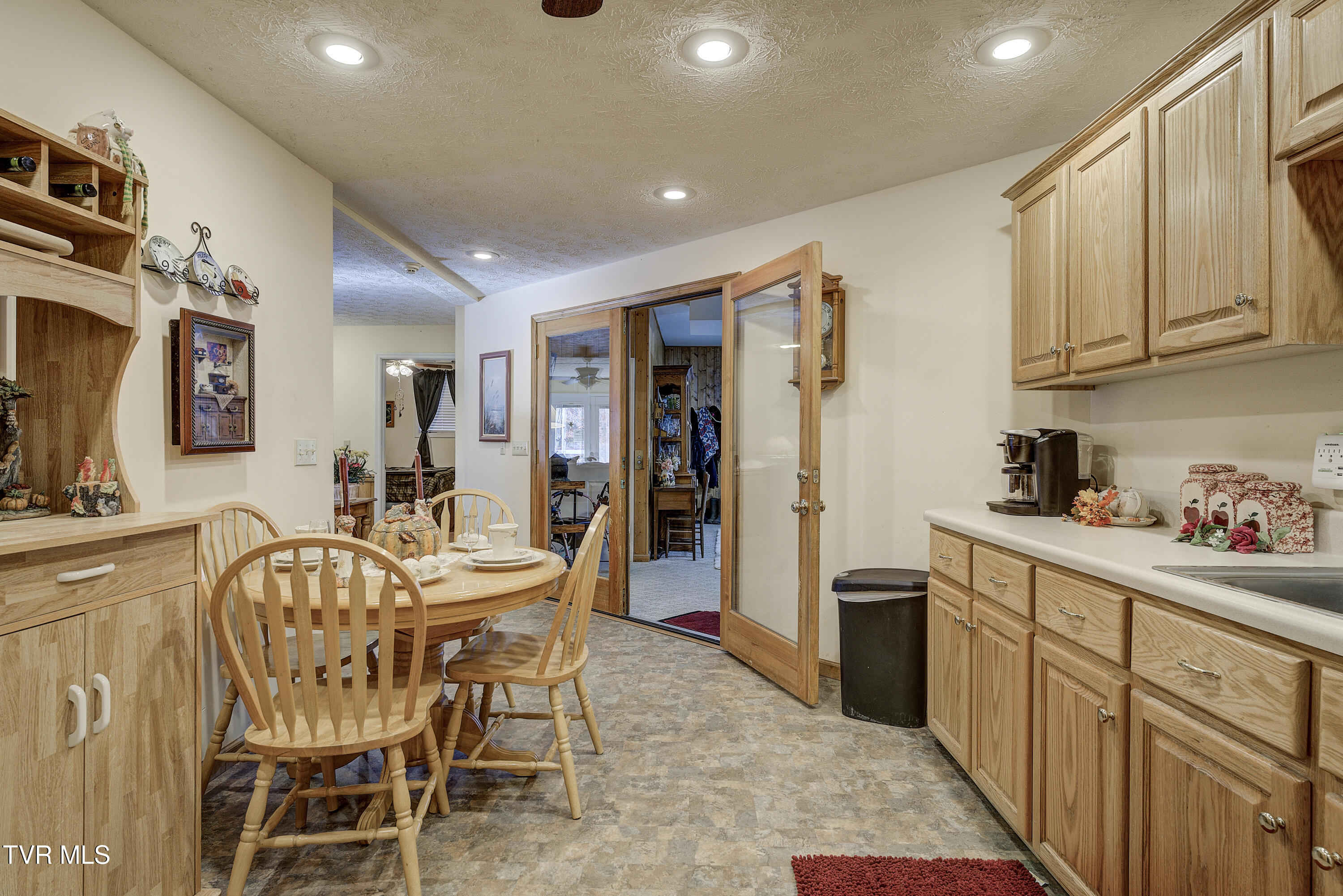 1008 Holly Meadow Road Mountain City, TN 37683 - Photo 45 of 121 HollyMeadow-35