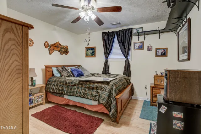 $1,750,000 | 1008 Holly Meadow Road, Mountain City, TN 37683