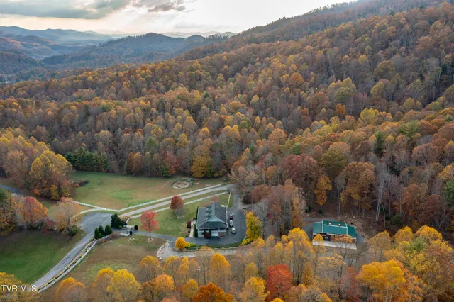 $1,750,000 | 1008 Holly Meadow Road, Mountain City, TN 37683