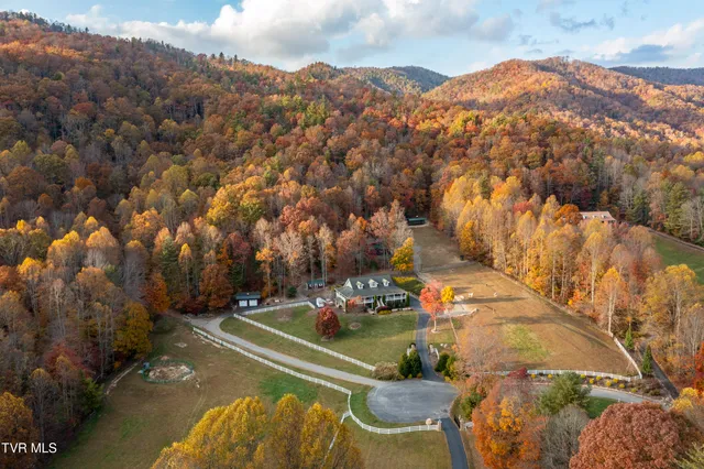 $1,750,000 | 1008 Holly Meadow Road, Mountain City, TN 37683