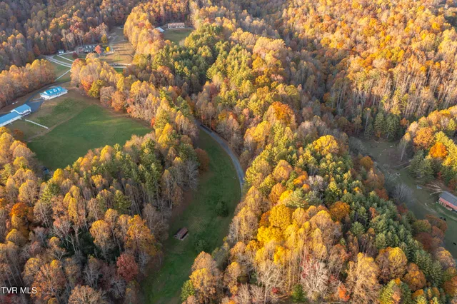 $1,750,000 | 1008 Holly Meadow Road, Mountain City, TN 37683