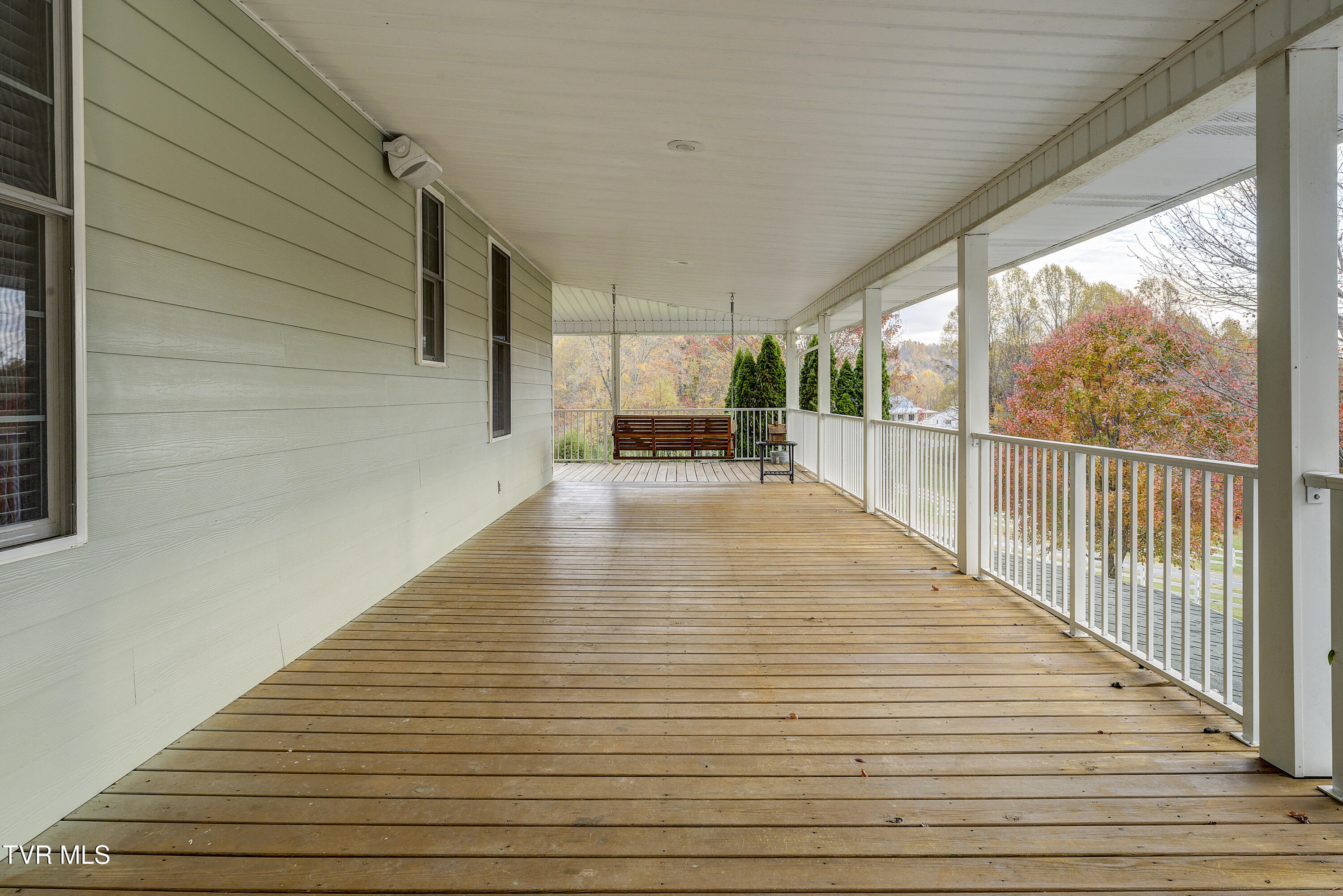 1008 Holly Meadow Road Mountain City, TN 37683 - Photo 9 of 121 HollyMeadow-49